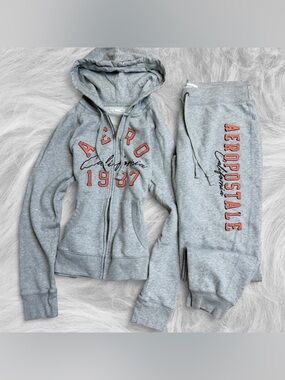🐾Y2K Aeropostale 2pc tracksuit sweatsuit  🐾